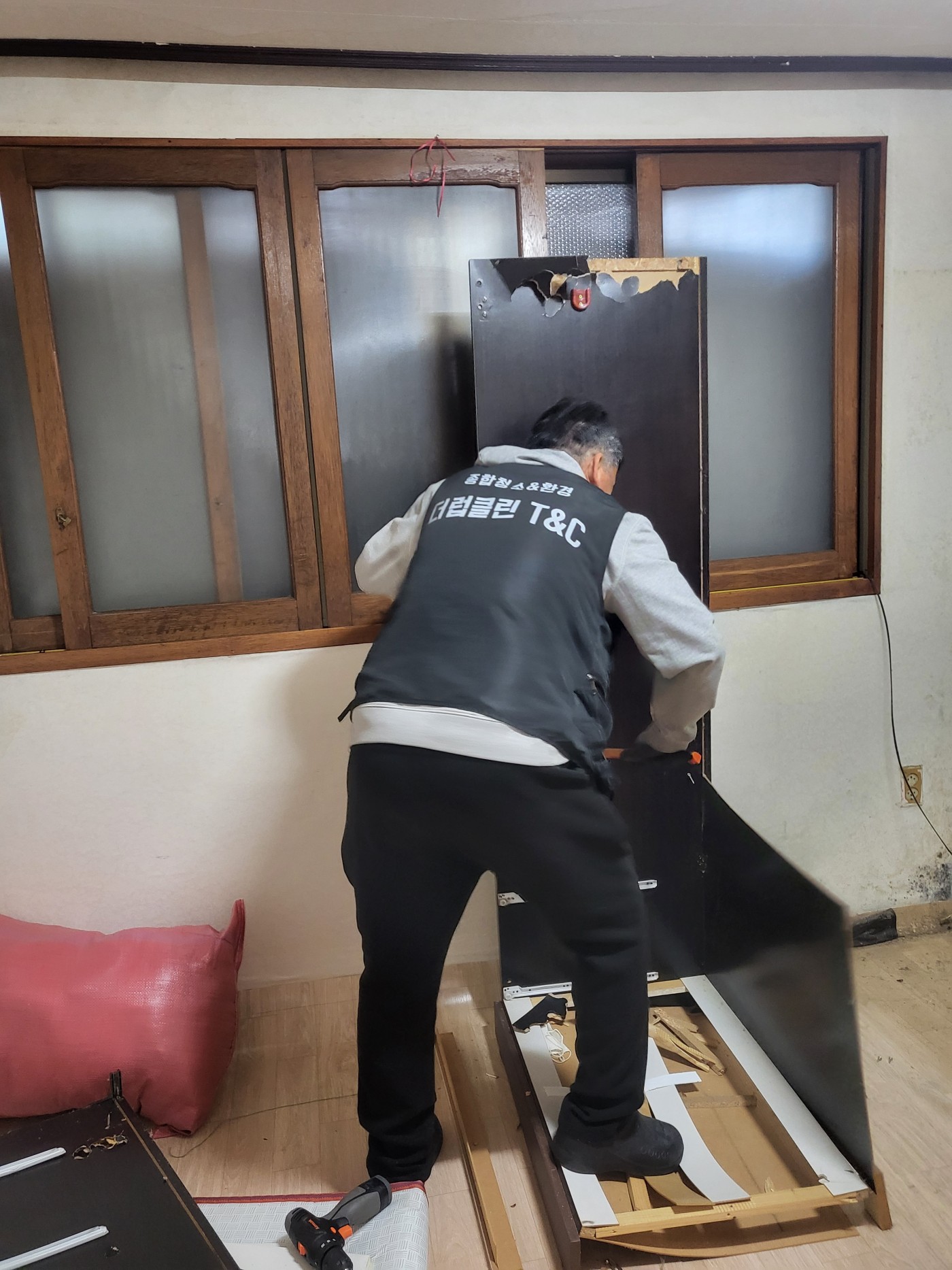 84dbcbcffdff1385d1b9ff5c4e0f67ec_1776224